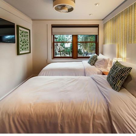 Cedar Crest Cottages 霍姆伍德 客房 照片